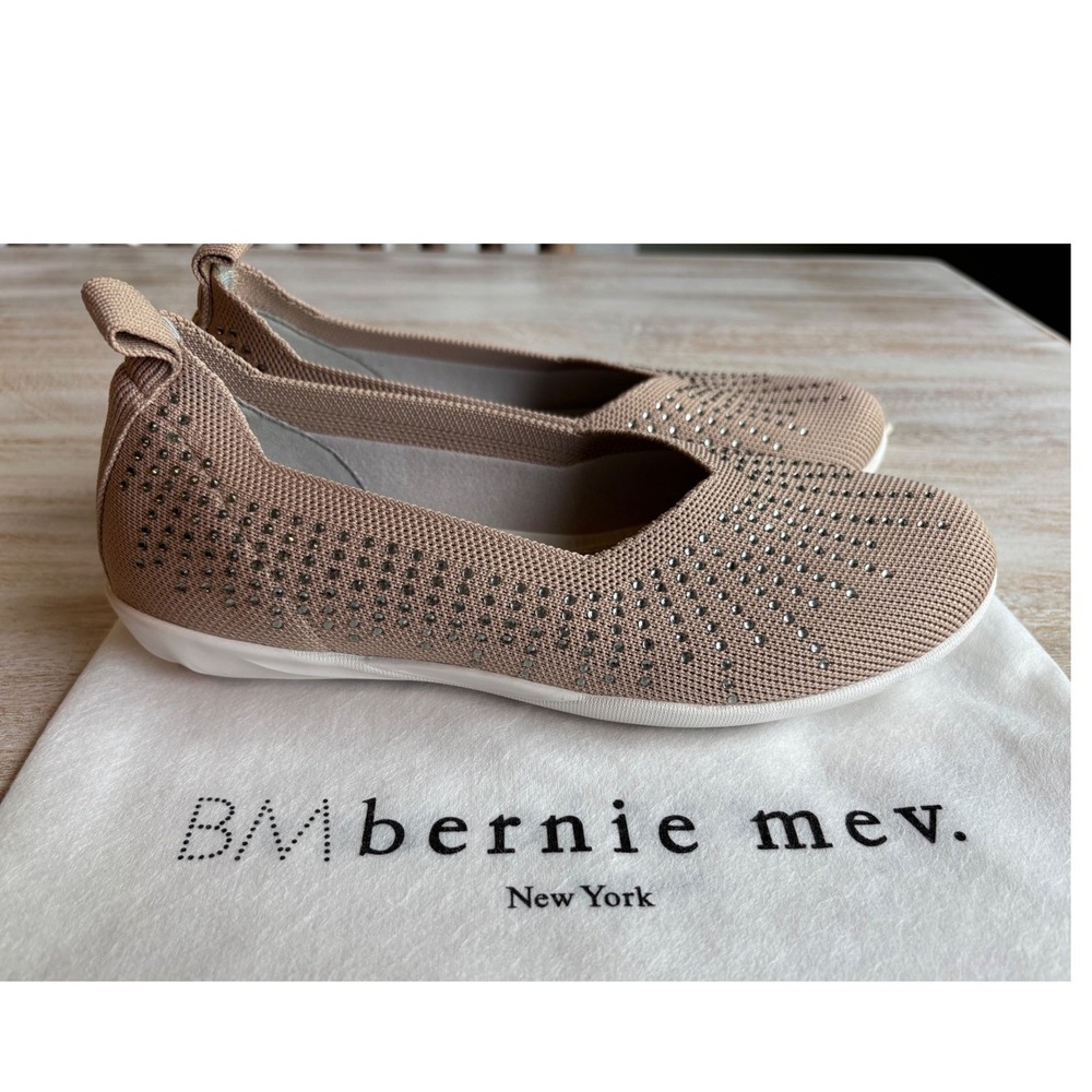 Bernie Mev Euro 37 US 6 Slip On Flats Women 37‎ Tan Rhinestone Knit Memory Foam - Picture 2 of 5